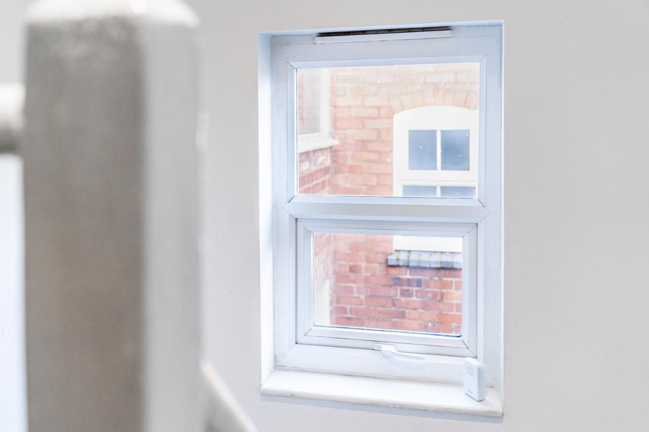 Spacious 2 Bed House With Free On Street Parking Villa Birmingham Exterior photo